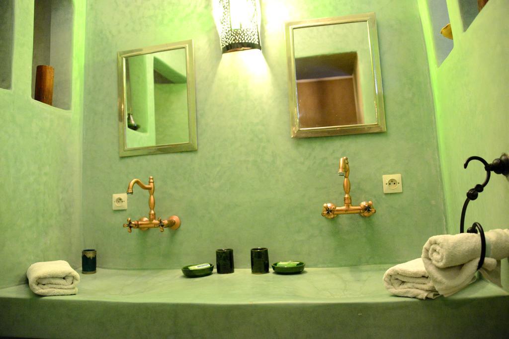 Hotel Riad Ain Khadra Taroudant Esterno foto